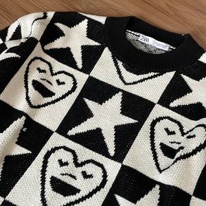 Smiling Heart and Star Knit Sweater NWOT